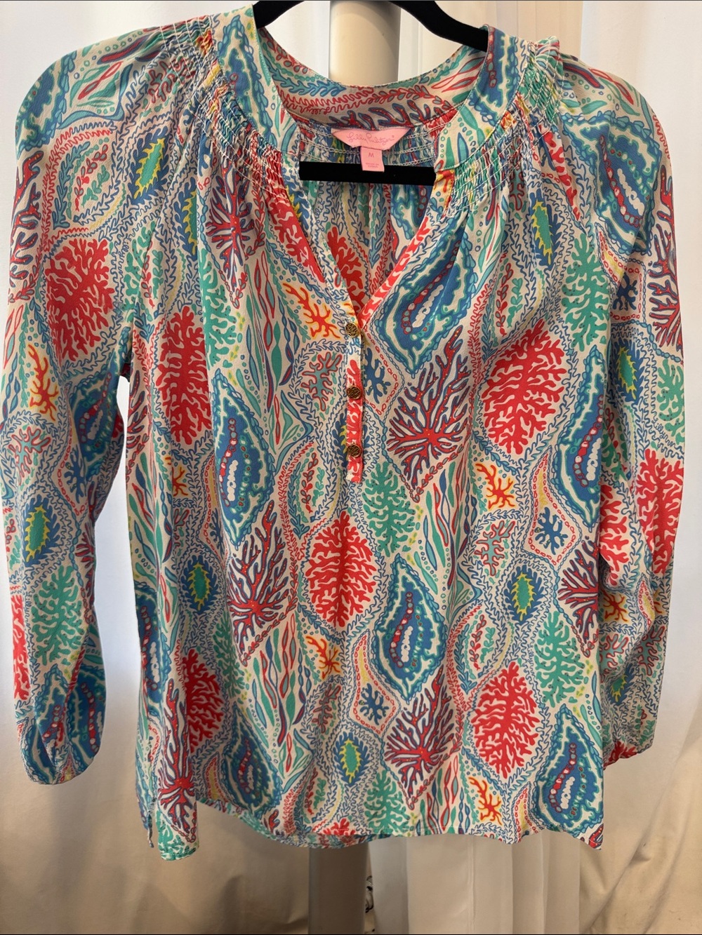 Lilly Pulitzer Womens Elsa Silk Top Let's Minnow Size Medium Rare Print